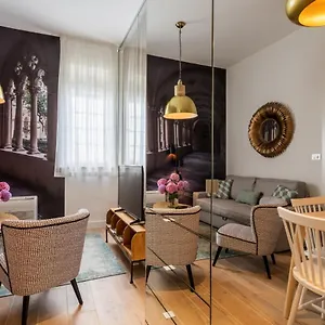 https://ah-design-apartments.in-istria.net